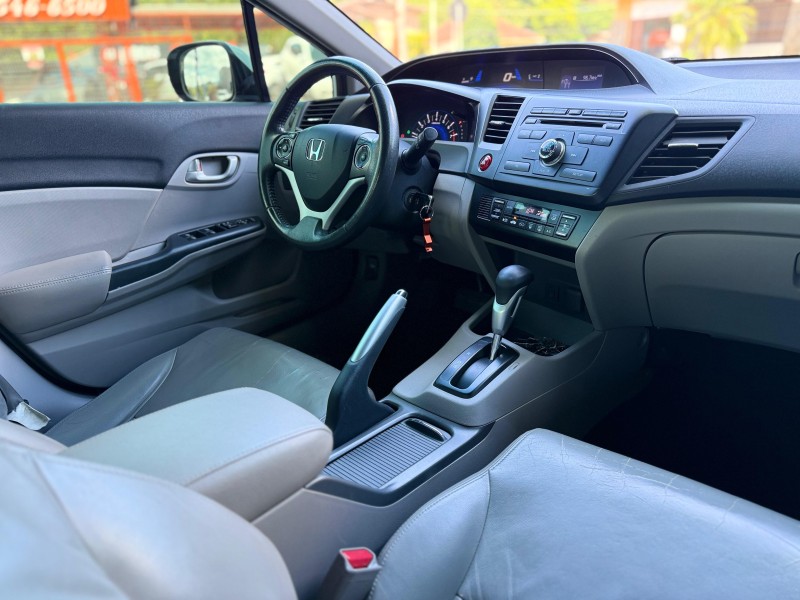 CIVIC 2.0 LXR 16V FLEX 4P AUTOMÁTICO - 2015 - TRêS COROAS