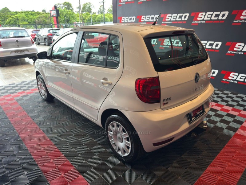 FOX 1.0 MI 8V FLEX 4P MANUAL - 2014 - PASSO FUNDO