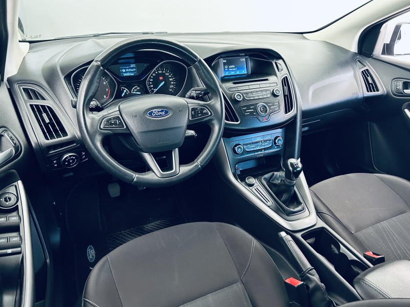 FOCUS 1.6 SE 16V FLEX 4P MANUAL - 2017 - CAXIAS DO SUL