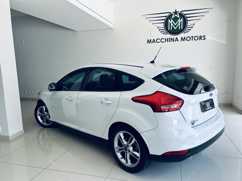 FOCUS 1.6 SE 16V FLEX 4P MANUAL - 2017 - CAXIAS DO SUL