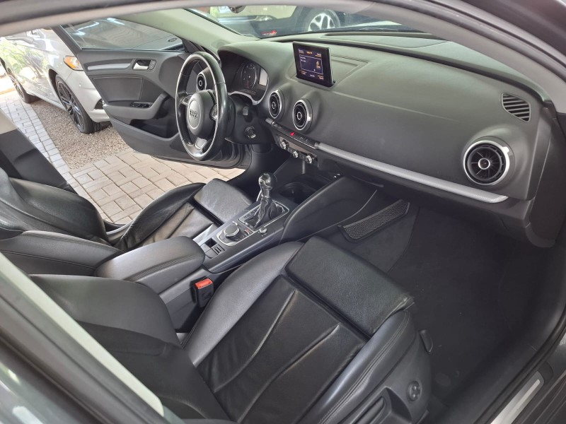 A3 1.8 TFSI SEDAN AMBITION 16V 180CV GASOLINA 4P S TRONIC - 2015 - CAXIAS DO SUL
