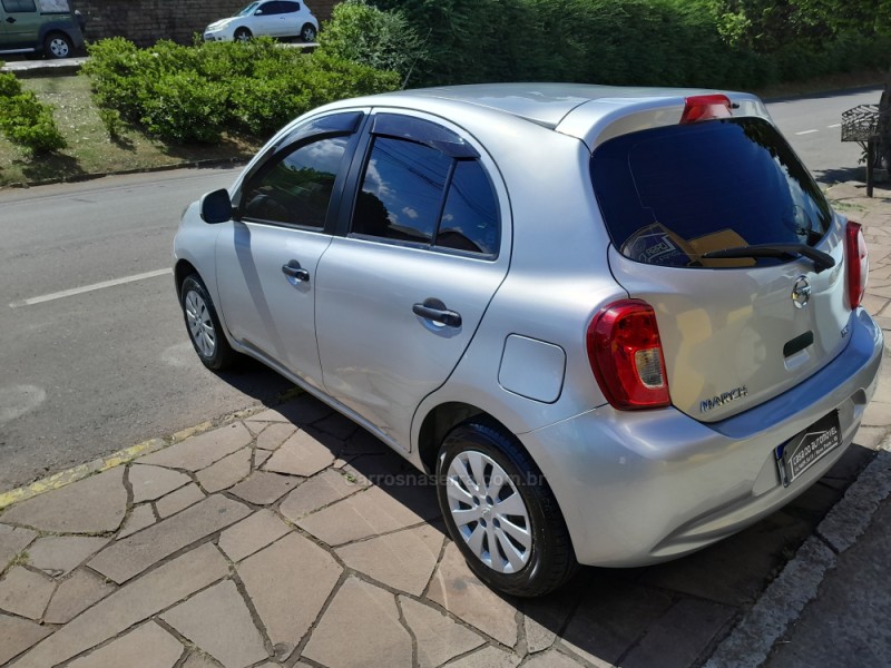 MARCH 1.6 S 16V FLEX 4P MANUAL - 2015 - NOVA PRATA