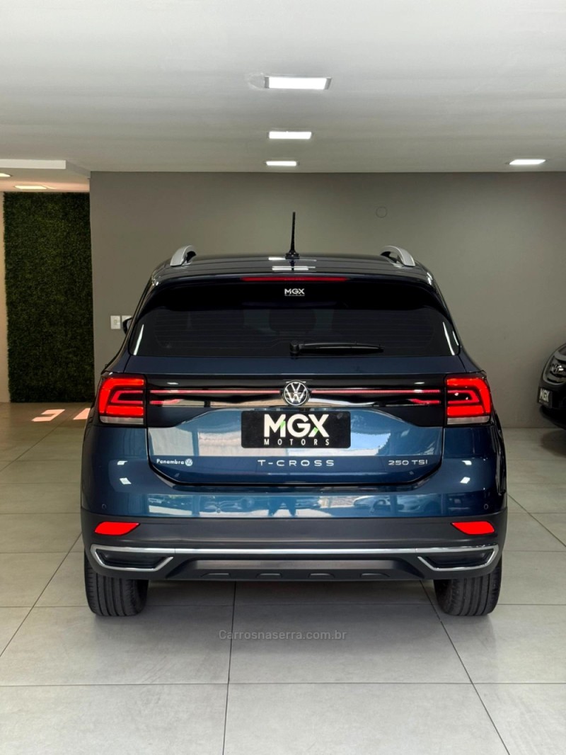 T-CROSS  - 2022 - PORTO ALEGRE