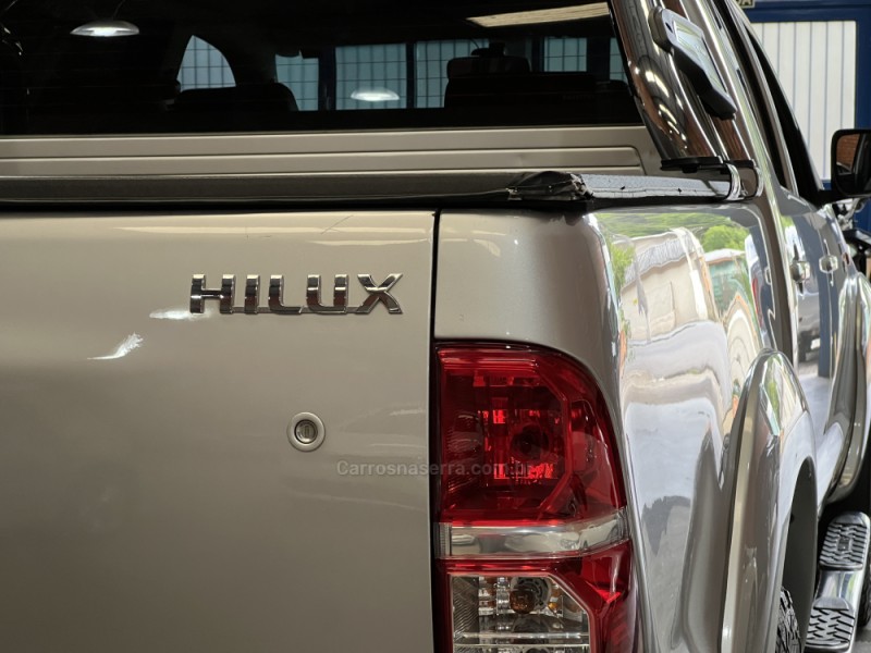 HILUX 2.7 SR 4X2 CD 16V GASOLINA 4P AUTOMÁTICO - 2014 - BENTO GONçALVES