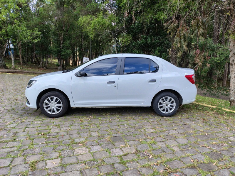 LOGAN 1.0 AUTHENTIQUE 12V FLEX 4P MANUAL - 2020 - CAXIAS DO SUL