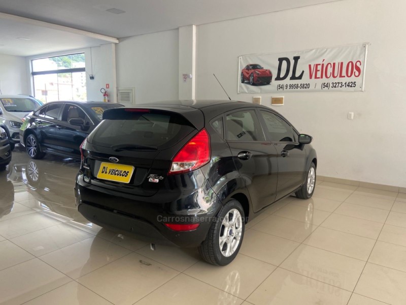 FIESTA 1.6 SE HATCH 16V FLEX 4P AUTOMÁTICO - 2016 - NOVA BASSANO