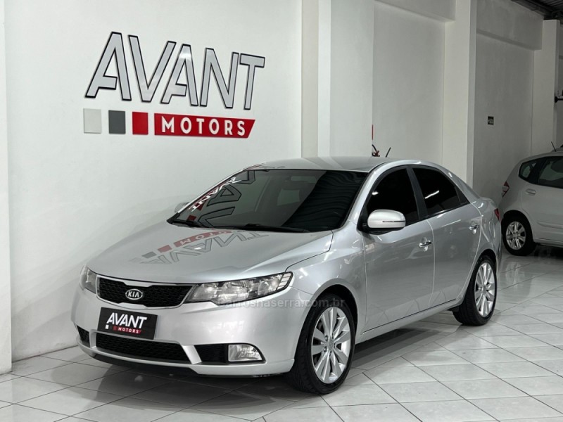 CERATO 1.6 SX3 16V FLEX 4P MANUAL - 2011 - NOVO HAMBURGO