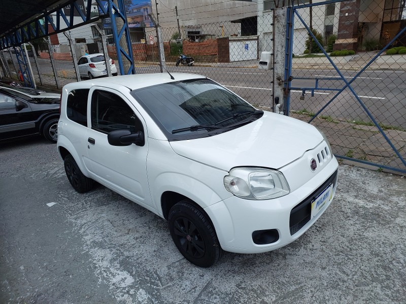 UNO 1.0 VIVACE 8V FLEX 2P MANUAL - 2014 - BENTO GONçALVES