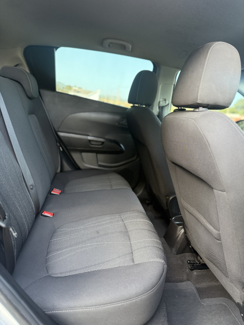 SONIC 1.6 LT 16V FLEX 4P MANUAL - 2014 - ARROIO DO MEIO