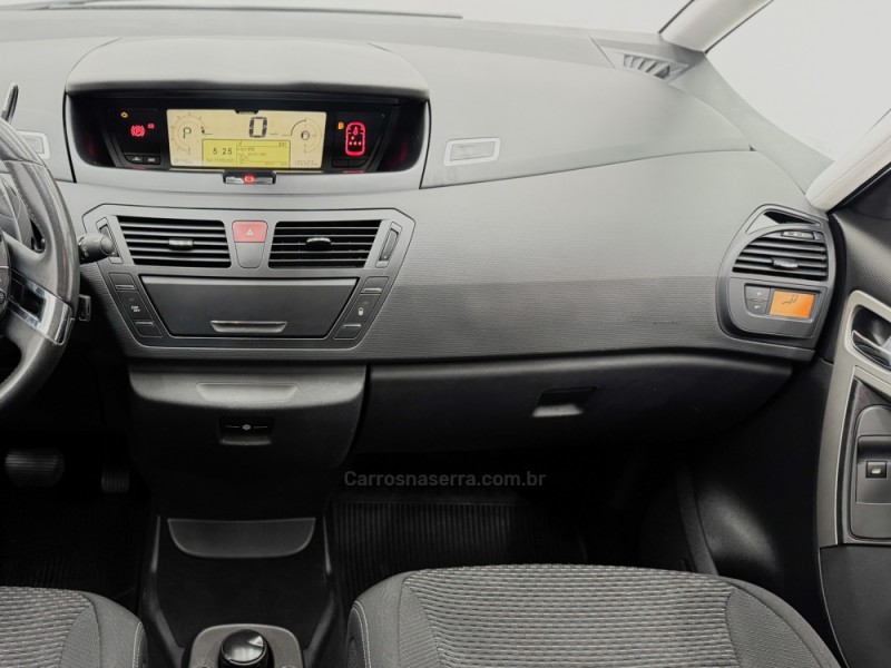 C4 2.0 PICASSO LA LUNA 16V GASOLINA AUTOMÁTICO - 2014 - CARLOS BARBOSA