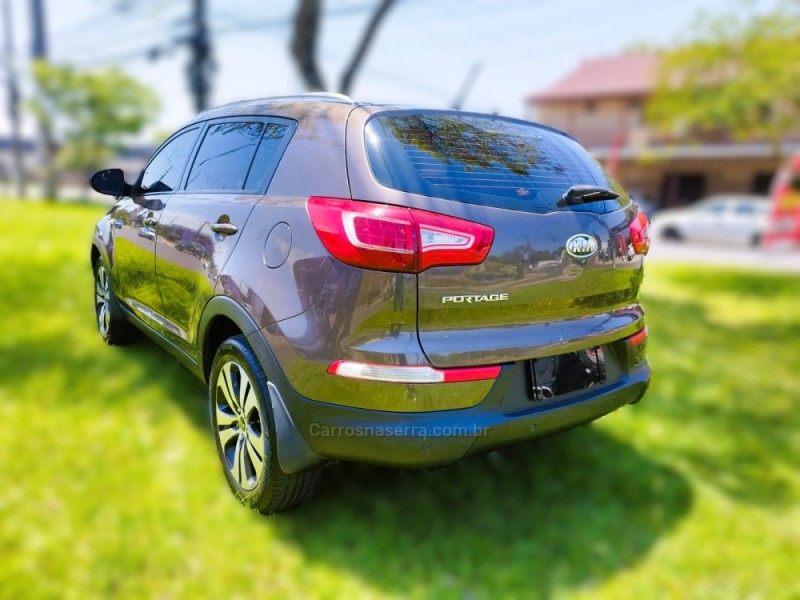 SPORTAGE 2.0 LX 4X2 16V FLEX 4P MANUAL - 2011 - NOVO HAMBURGO