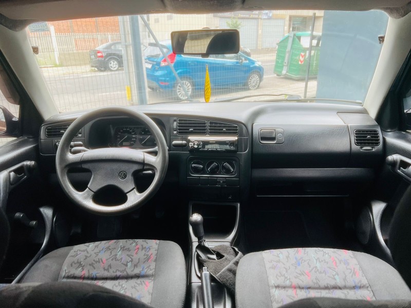 GOLF 1.8 MI GL 8V GASOLINA 4P MANUAL - 1995 - CAXIAS DO SUL