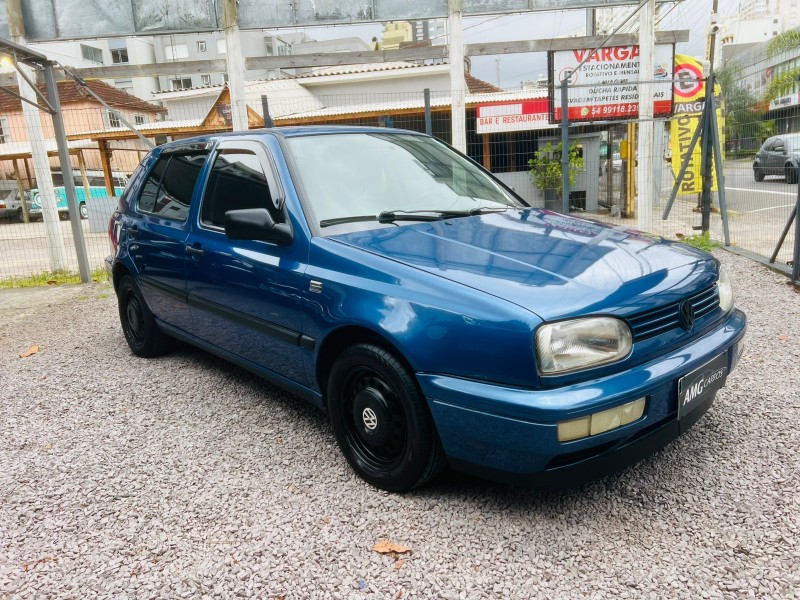 GOLF 1.8 MI GL 8V GASOLINA 4P MANUAL - 1995 - CAXIAS DO SUL