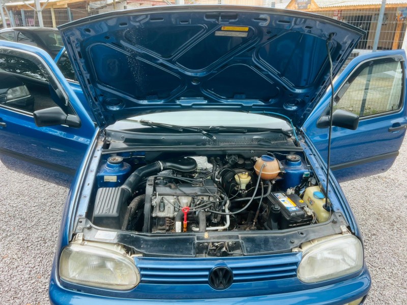 GOLF 1.8 MI GL 8V GASOLINA 4P MANUAL - 1995 - CAXIAS DO SUL