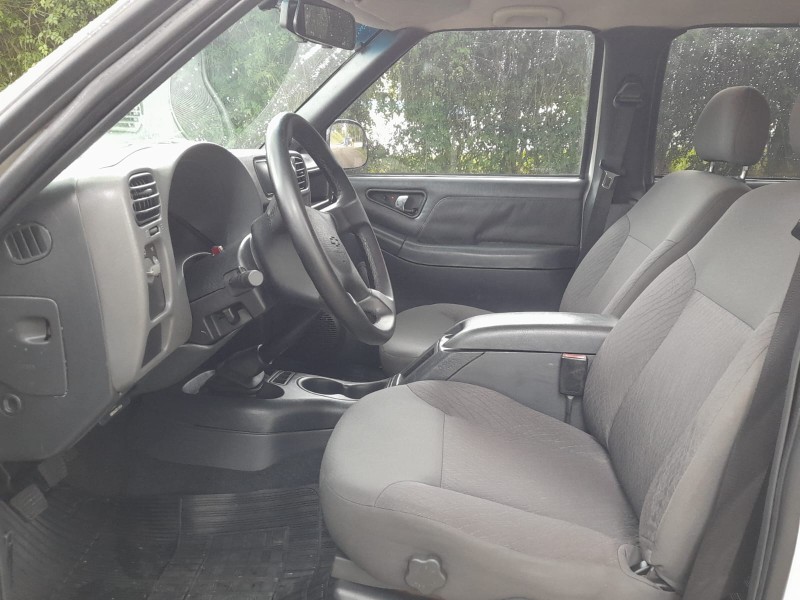 BLAZER 2.4 MPFI ADVANTAGE 4X2 GASOLINA 4P MANUAL - 2011 - FARROUPILHA