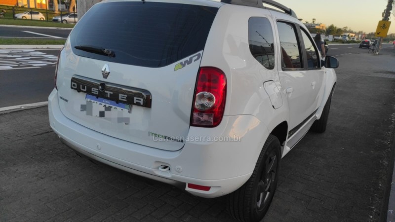 DUSTER 2.0 DYNAMIQUE 4X4 16V FLEX 4P MANUAL - 2014 - TAQUARA