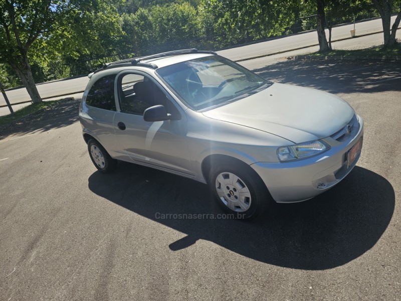 CELTA 1.0 MPFI 8V GASOLINA 2P MANUAL - 2004 - BENTO GONçALVES