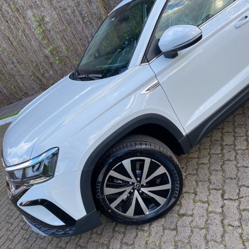 TAOS 1.4 16V COMFORTLINE TSI FLEX 4P AUTOMÁTICO - 2025 - MONTENEGRO