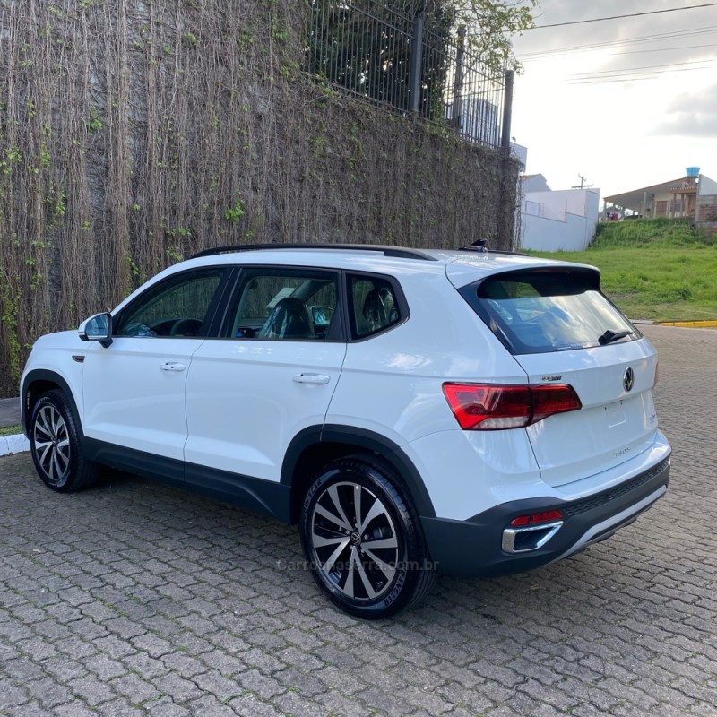 TAOS 1.4 16V COMFORTLINE TSI FLEX 4P AUTOMÁTICO - 2025 - MONTENEGRO