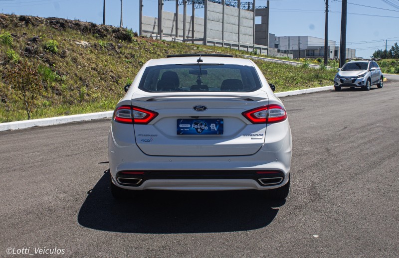 FUSION 2.0 TITANIUM GTDI ECOBOOST FWD GASOLINA 4P AUTOMÁTICO - 2013 - FARROUPILHA