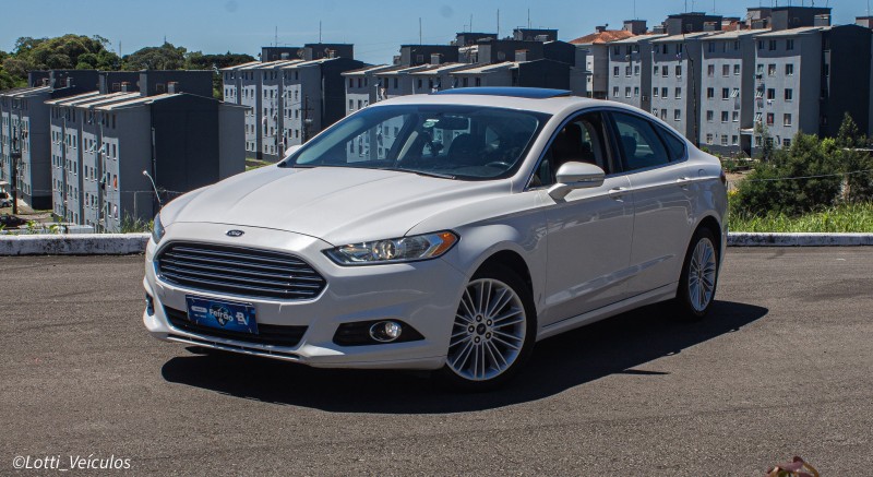 FUSION 2.0 TITANIUM GTDI ECOBOOST FWD GASOLINA 4P AUTOMÁTICO - 2013 - FARROUPILHA