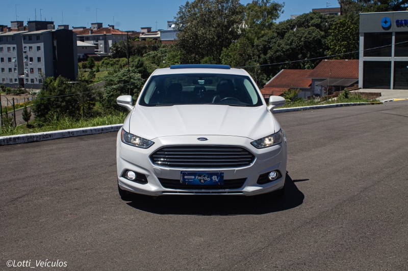 FUSION 2.0 TITANIUM GTDI ECOBOOST FWD GASOLINA 4P AUTOMÁTICO - 2013 - FARROUPILHA