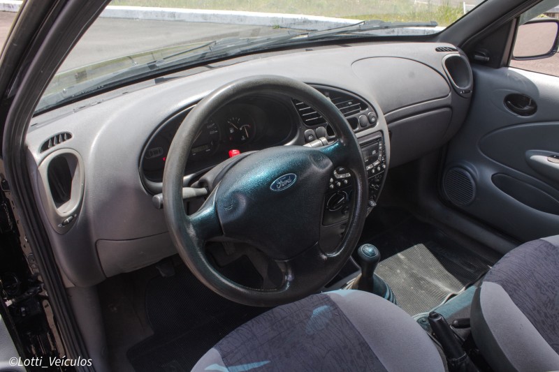 COURIER 1.6 L 8V FLEX MANUAL - 2007 - FARROUPILHA