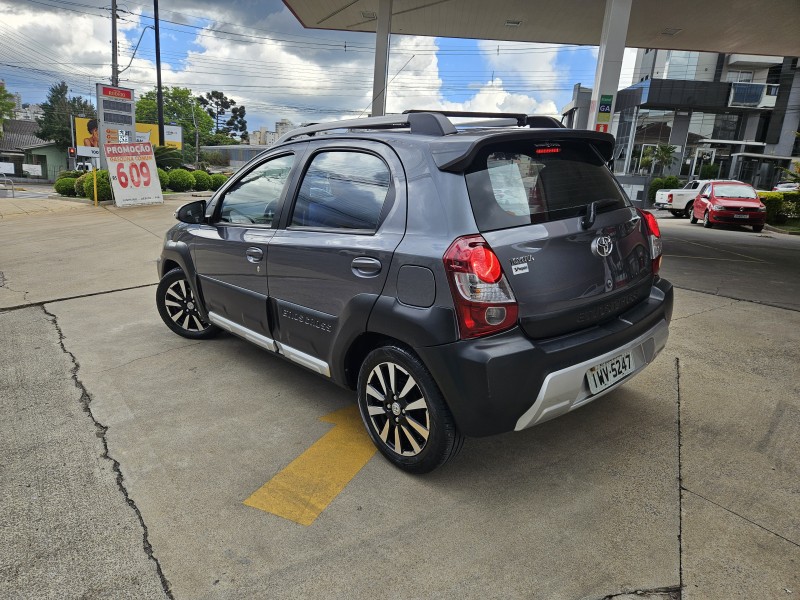 ETIOS CROSS 1.5 16V FLEX 4P MANUAL - 2016 - CAXIAS DO SUL