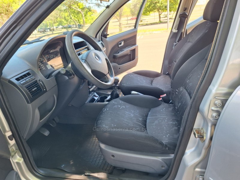 PALIO 1.0 MPI ELX 8V GASOLINA 4P MANUAL - 2005 - BENTO GONçALVES