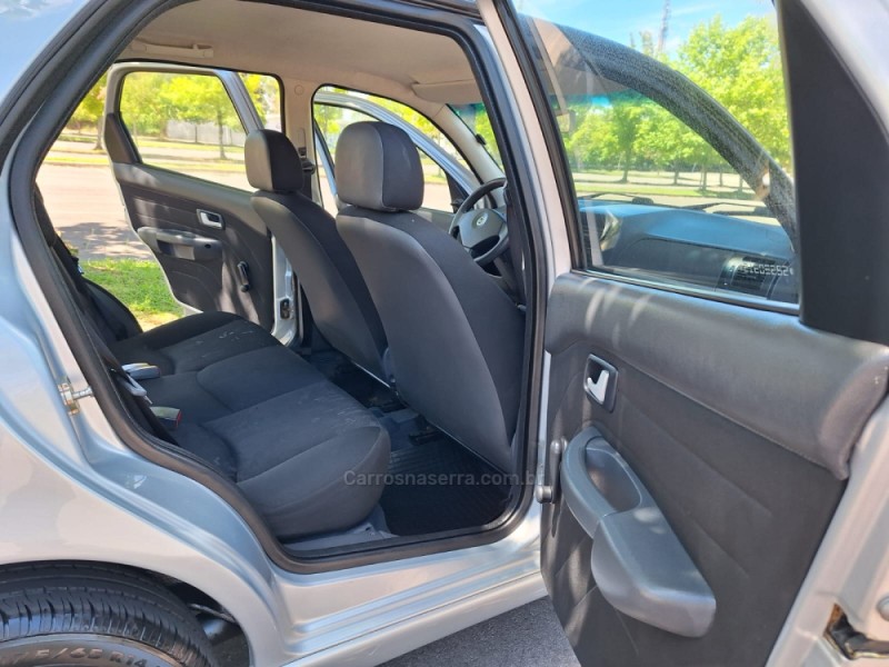 PALIO 1.0 MPI ELX 8V GASOLINA 4P MANUAL - 2005 - BENTO GONçALVES