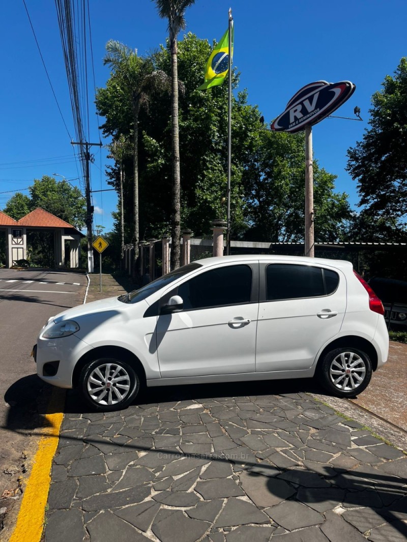 PALIO 1.0 MPI ATTRACTIVE 8V FLEX 4P MANUAL - 2013 - CARLOS BARBOSA