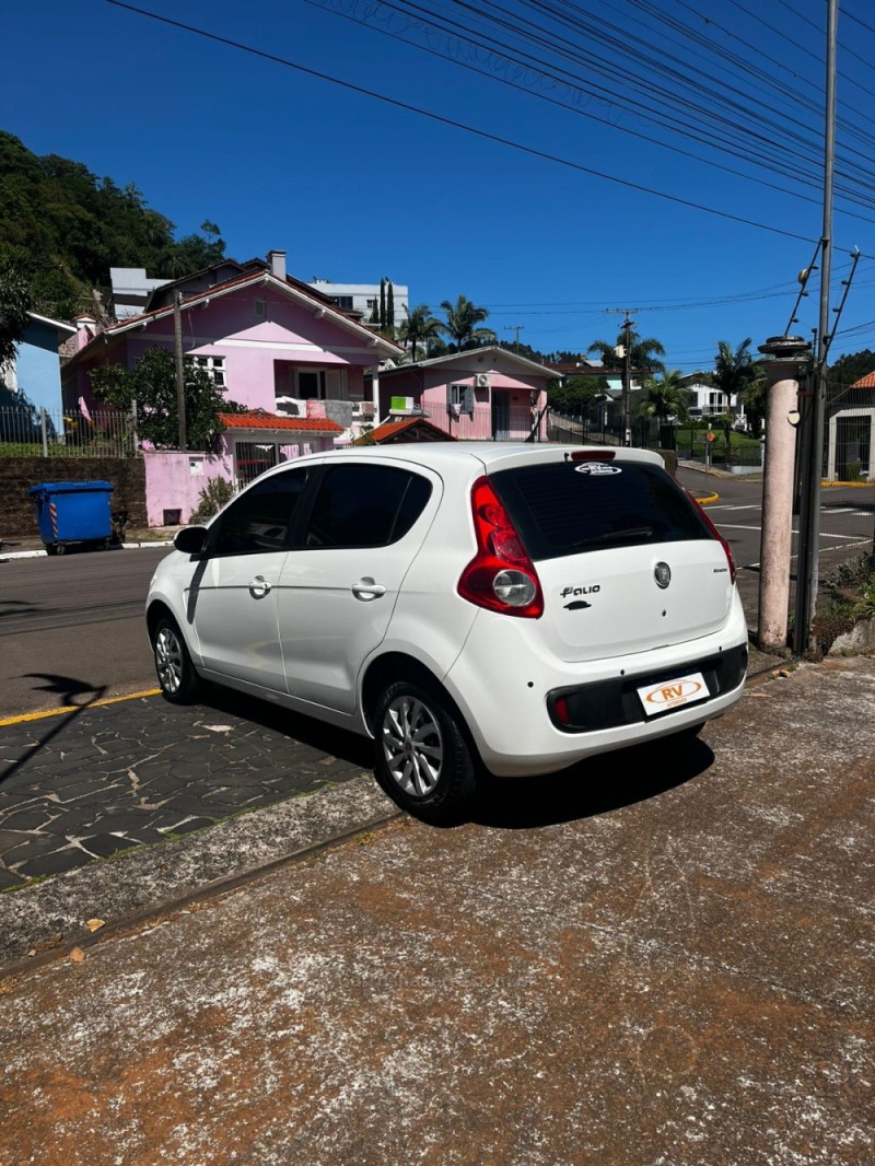 PALIO 1.0 MPI ATTRACTIVE 8V FLEX 4P MANUAL - 2013 - CARLOS BARBOSA