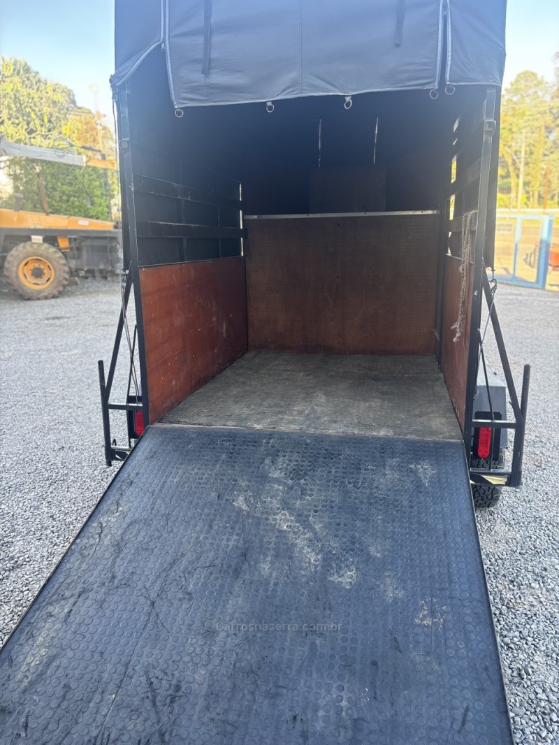 REBOQUE ABERTO - 2024 - CANELA