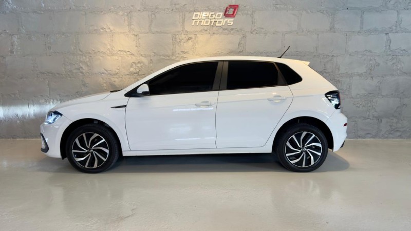 POLO 1.0	200 TSI HIGHLINE AUTOMÁTICO  - 2023 - CAXIAS DO SUL