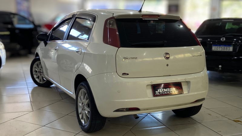 PUNTO 1.4 ATTRACTIVE 8V FLEX 4P MANUAL - 2012 - CAXIAS DO SUL