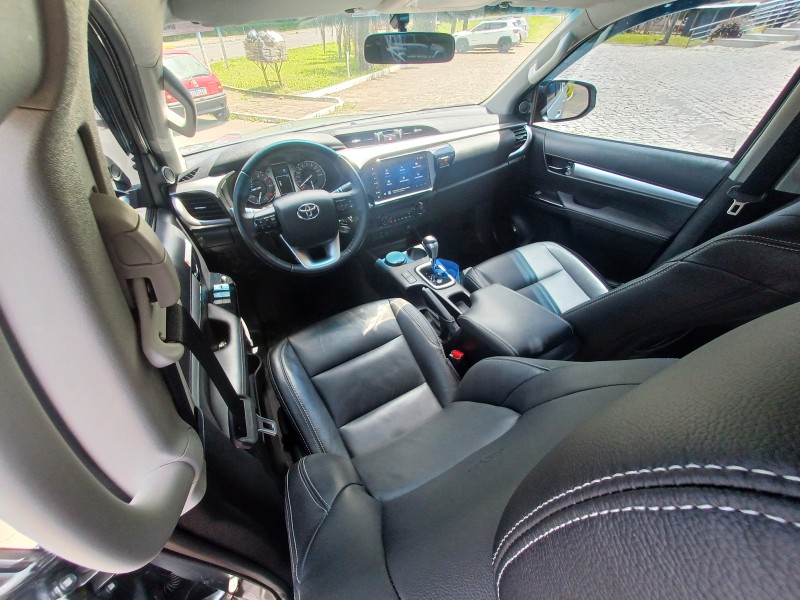 HILUX 2.8 SR 4X4 CD 16V DIESEL 4P AUTOMÁTICO - 2025 - FLORES DA CUNHA