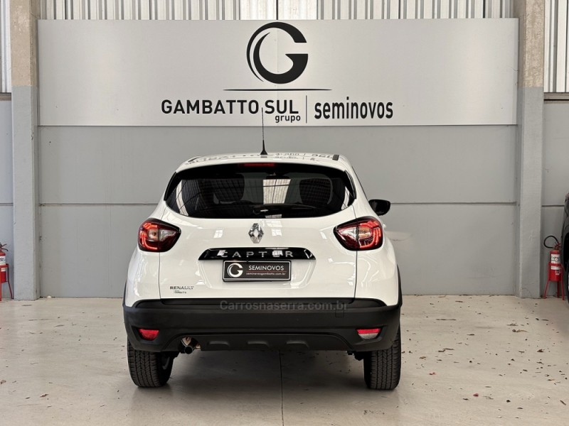 CAPTUR 1.6 LIFE 16V FLEX 4P AUTOMÁTICO - 2021 - BENTO GONçALVES