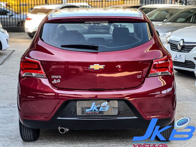 ONIX 1.0 LT 12V FLEX 4P MANUAL - 2019 - NOVO HAMBURGO