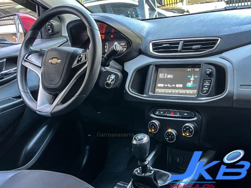 ONIX 1.0 LT 12V FLEX 4P MANUAL - 2019 - NOVO HAMBURGO