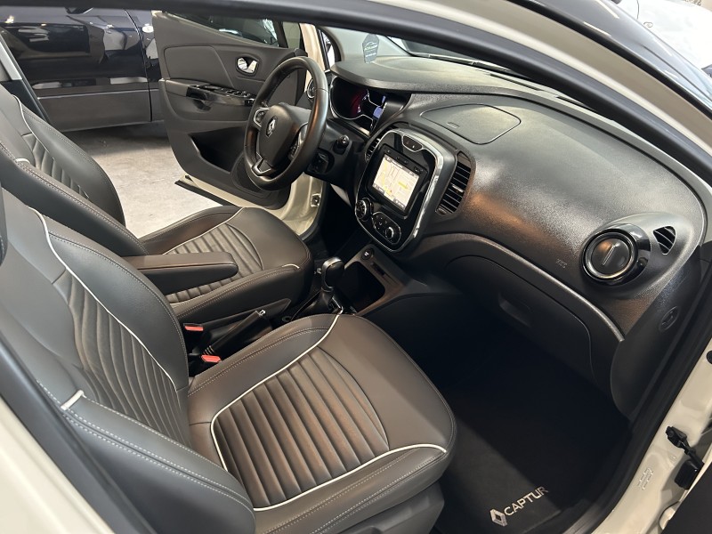 CAPTUR 1.6 16V FLEX INTENSE AUTOMÁTICO - 2018 - CAXIAS DO SUL