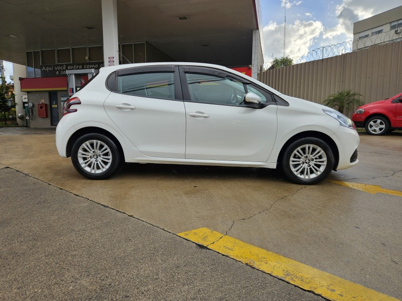 208 1.6 ACTIVE PACK 16V FLEX 4P AUTOMÁTICO - 2020 - CAXIAS DO SUL