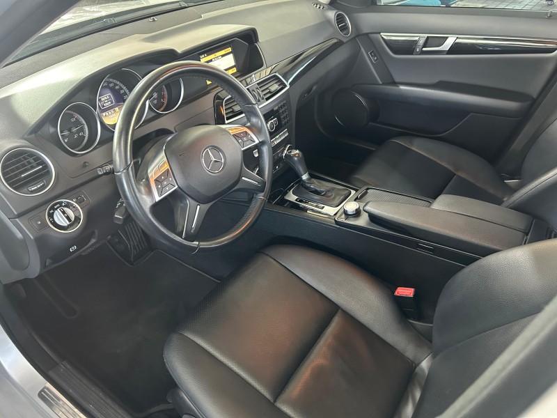 C 180 1.8 CGI CLASSIC 16V TURBO GASOLINA 4P AUTOMÁTICO - 2012 - CAXIAS DO SUL