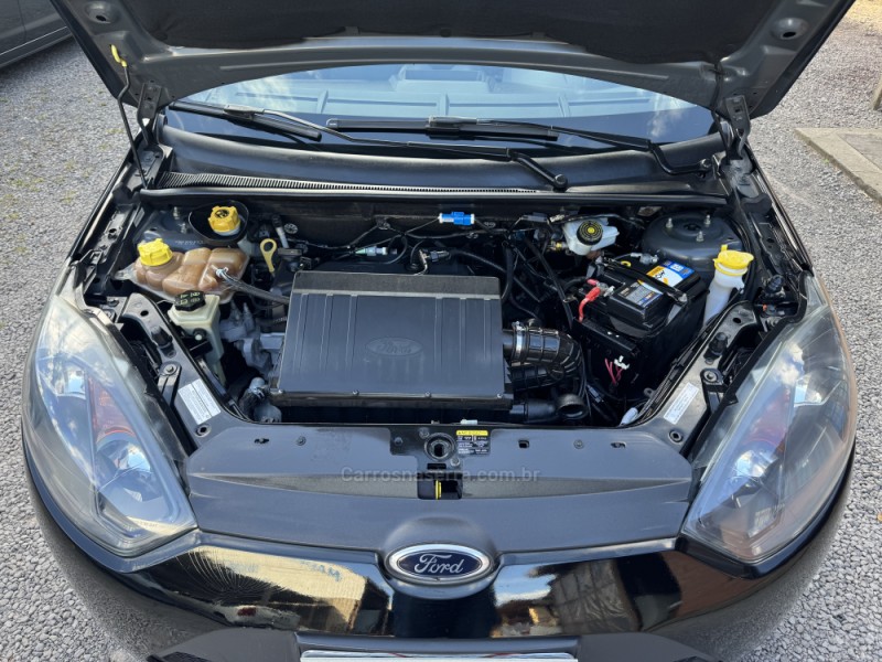 FIESTA 1.6 ROCAM HATCH 8V FLEX 4P MANUAL - 2012 - GARIBALDI