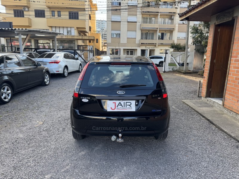 FIESTA 1.6 ROCAM HATCH 8V FLEX 4P MANUAL - 2012 - GARIBALDI