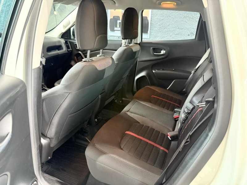 TORO 2.0 16V TURBO DIESEL FREEDOM 4WD AT9 AUTOMÁTICO - 2019 - FARROUPILHA