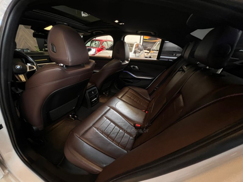 330I 2.0 M SPORT 16V GASOLINA 4P AUTOMÁTICO - 2019 - CAMPO BOM