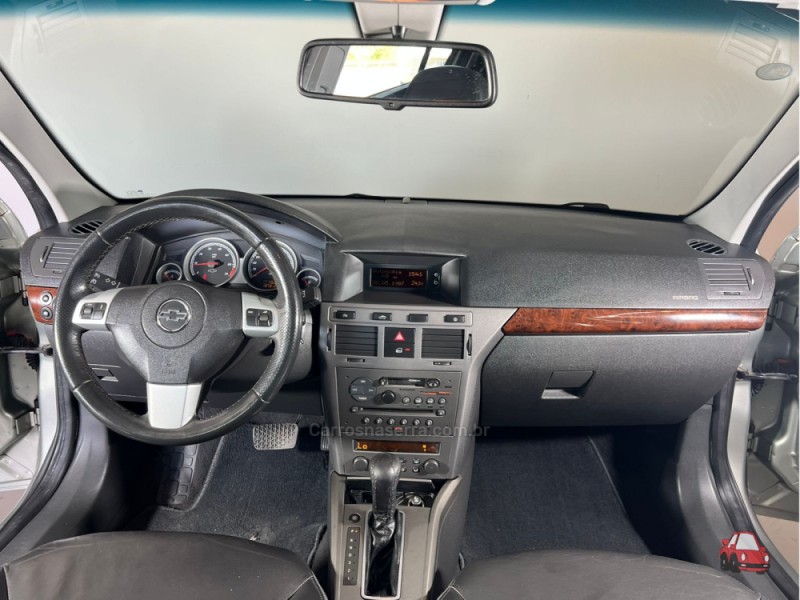 VECTRA 2.4 MPFI ELITE 16V FLEX 4P AUTOMÁTICO - 2006 - CAXIAS DO SUL