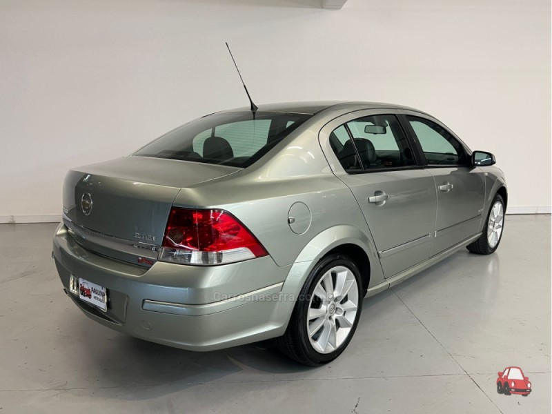 VECTRA 2.4 MPFI ELITE 16V FLEX 4P AUTOMÁTICO - 2006 - CAXIAS DO SUL