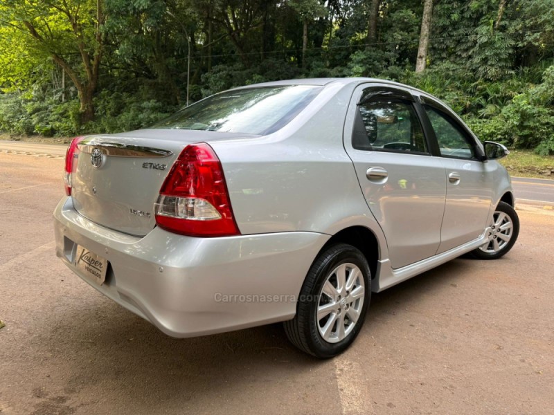 ETIOS 1.5 XLS SEDAN 16V FLEX 4P AUTOMÁTICO - 2018 - DOIS IRMãOS