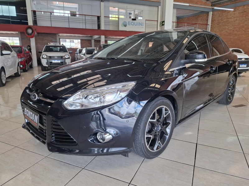 focus 2.0 titanium plus 16v flex 4p automatico 2015 farroupilha